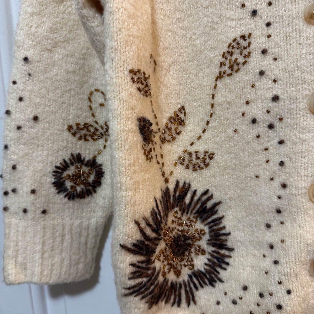 Anthropologie Field Flower Tuileries Cardigan Sweater Embellished Size Medium - Picture 6 of 12